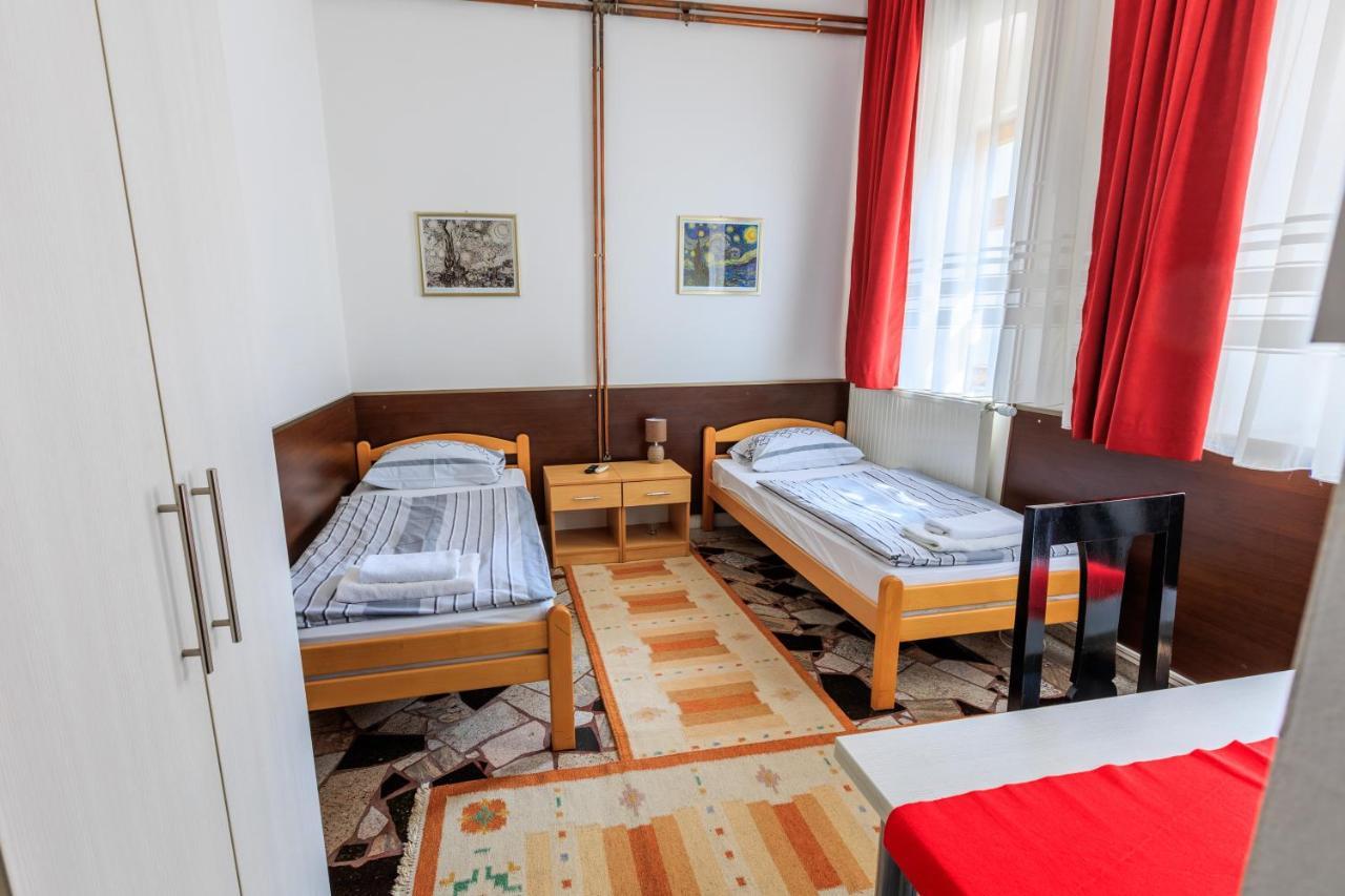 Apartments Villa Kobilj بانيا لوكا المظهر الخارجي الصورة