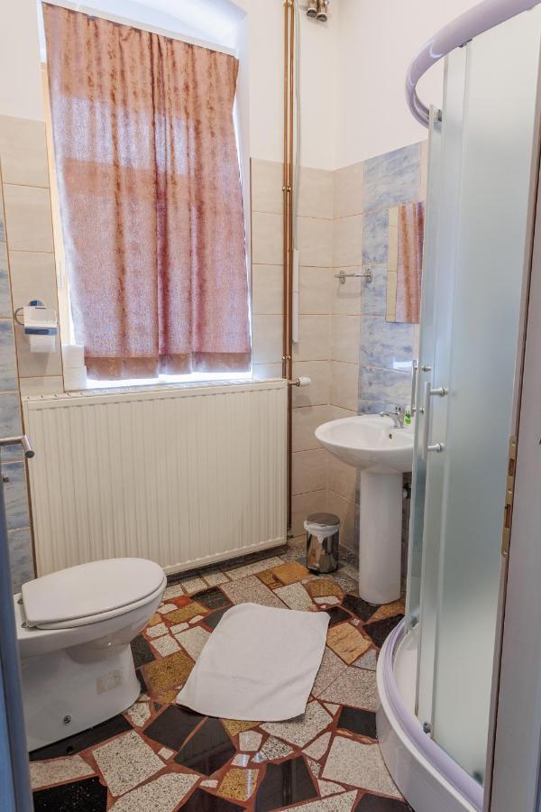 Apartments Villa Kobilj بانيا لوكا المظهر الخارجي الصورة